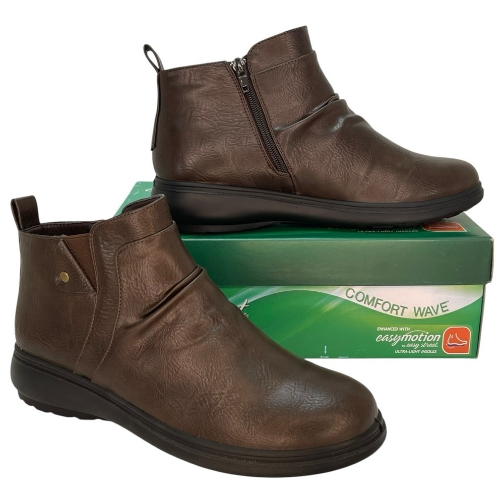 Easy Street Ariadne Brown Faux Leather Womens Booties Size 9.5M